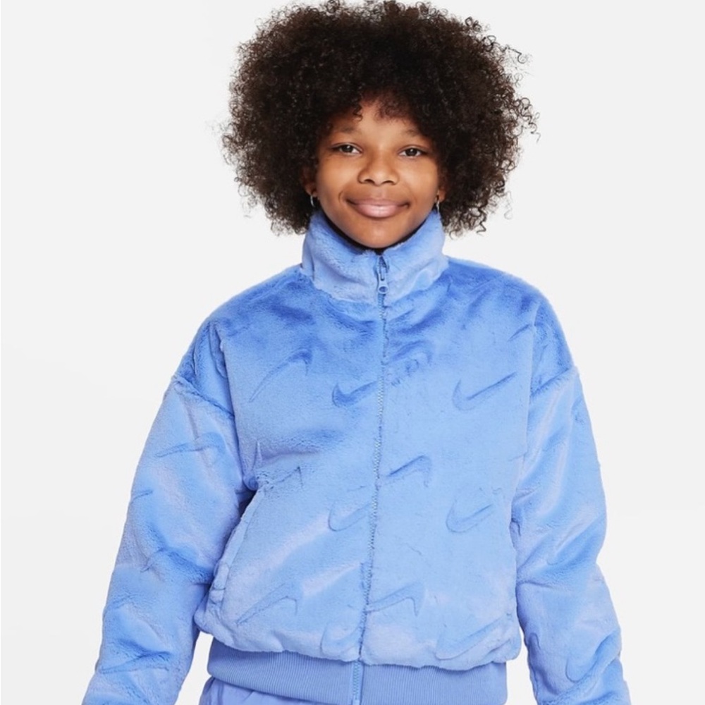Nike swoosh girls “faux fur” fleece heavy zip up